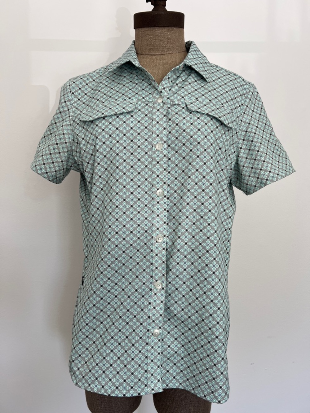 Classic REI Sahara Shirt - M